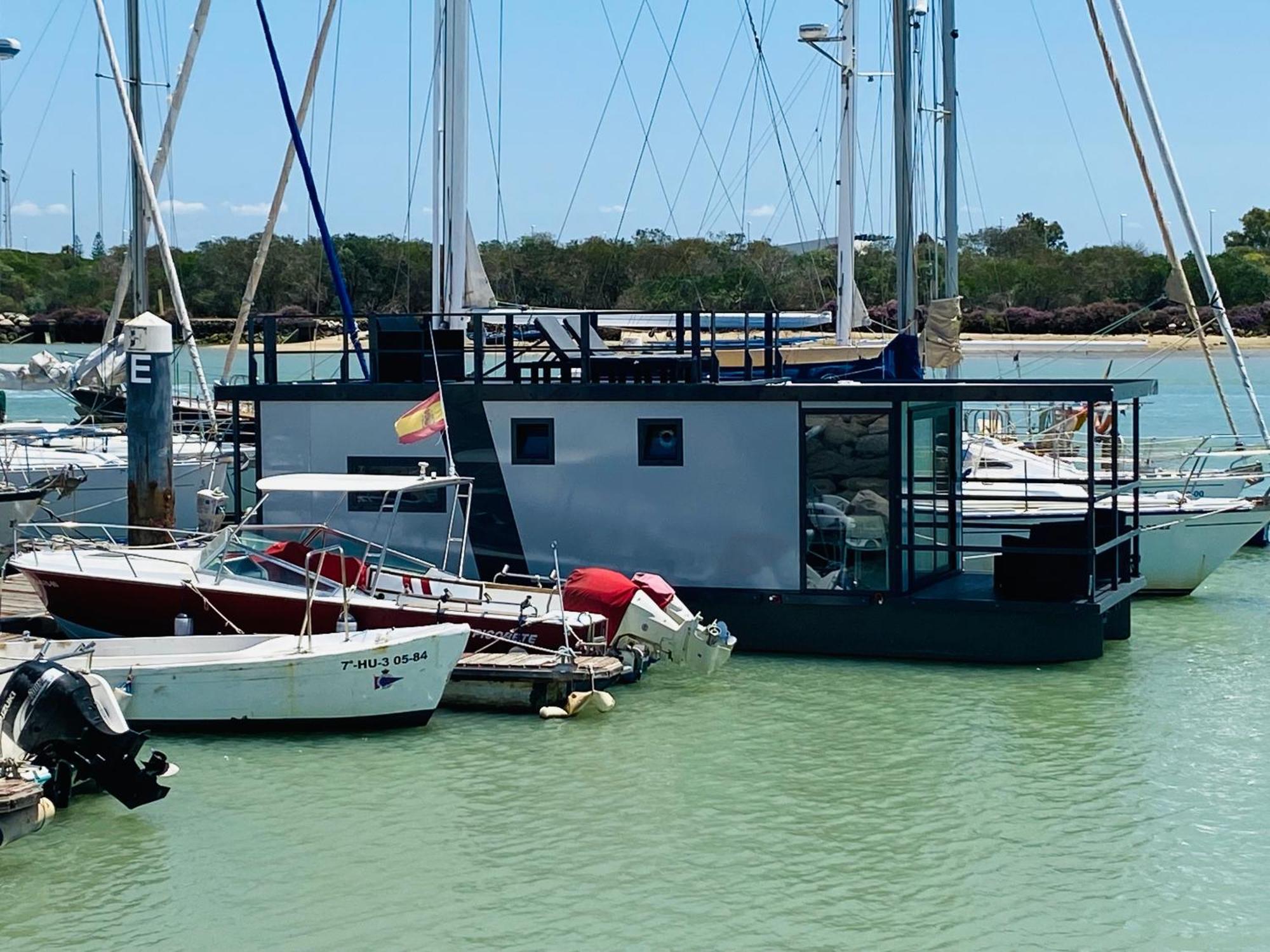 Houseboat Cadiz El Puerto - Casa Flotante 호텔 엘푸에르토데산타마리아 외부 사진